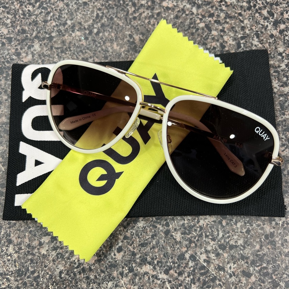 QUAY sunglasses